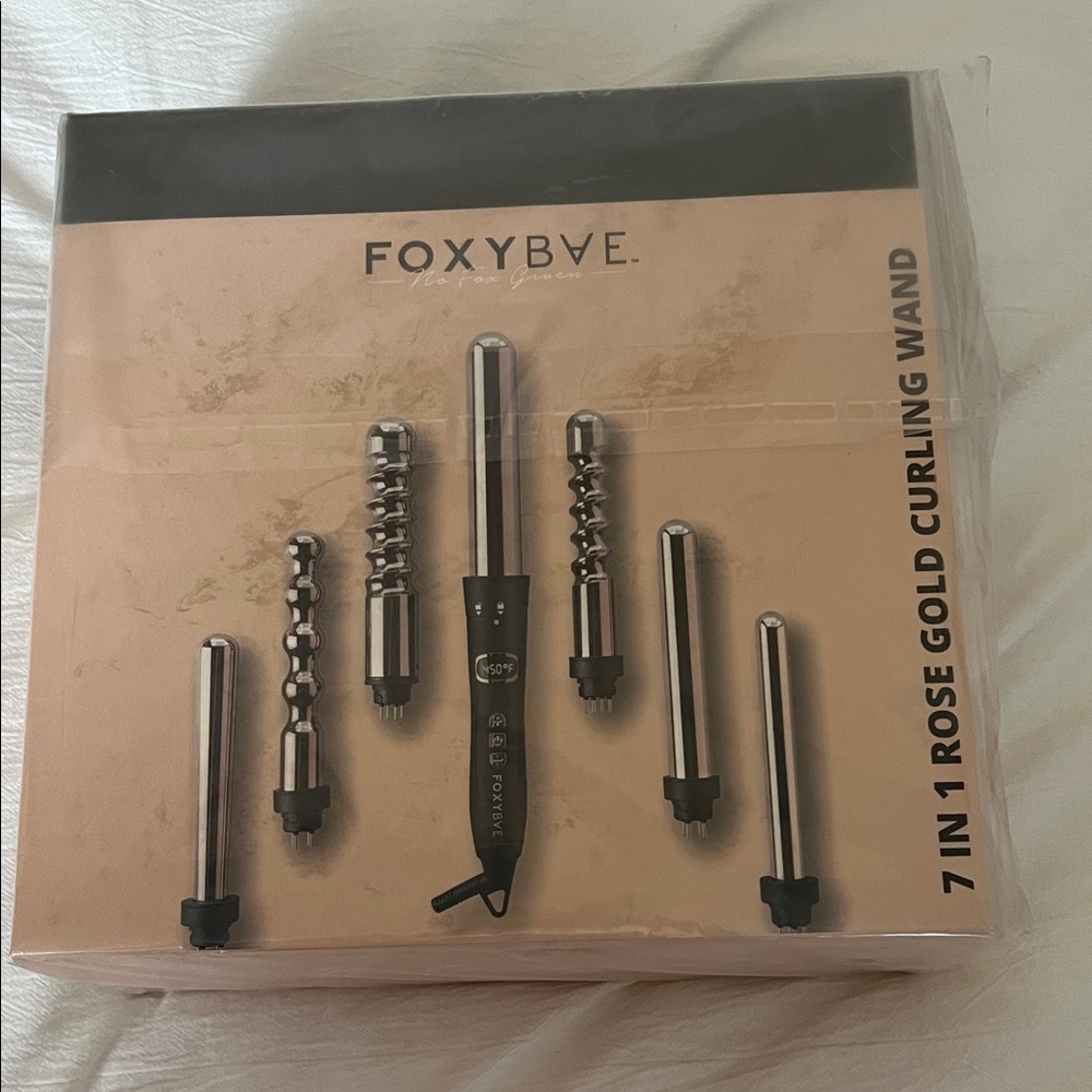 🎉🎉HOST PICK FoxyBae Rose Gold 7 in 1 Curling Wand Set, BNIB🎉🎉